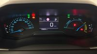 Peugeot 2008 1.2 Hybrid 145ch Style e-DCS6 — photo 10