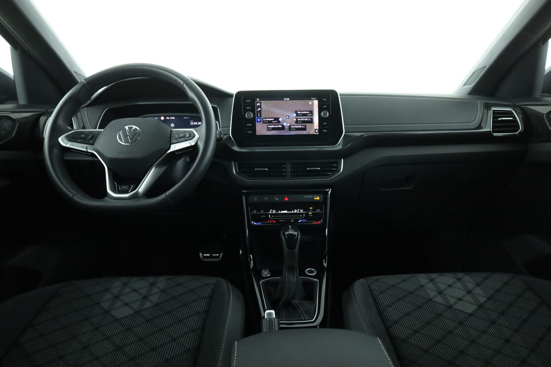 Volkswagen T-Cross 1.0 TSI R-Line DSG — photo 11