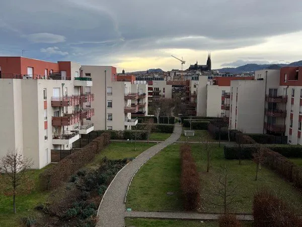 Appartement T2 meublé avec balcon et garage