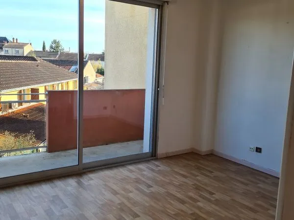 T2 44,49 m² lumineux et calme avec balcon, ascenseur et box privatif en résidence sécurisée - Albi M