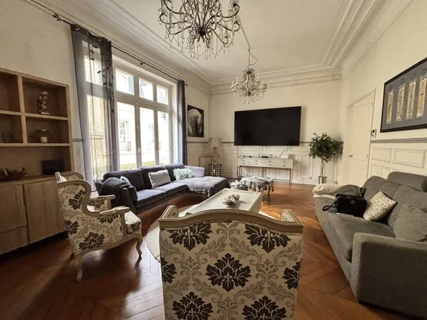 Duplex 6 pièces 176 m²
