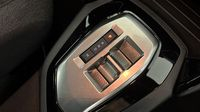 Peugeot 208 1.2 Hybrid 110ch Style e-DCS6 — photo 29