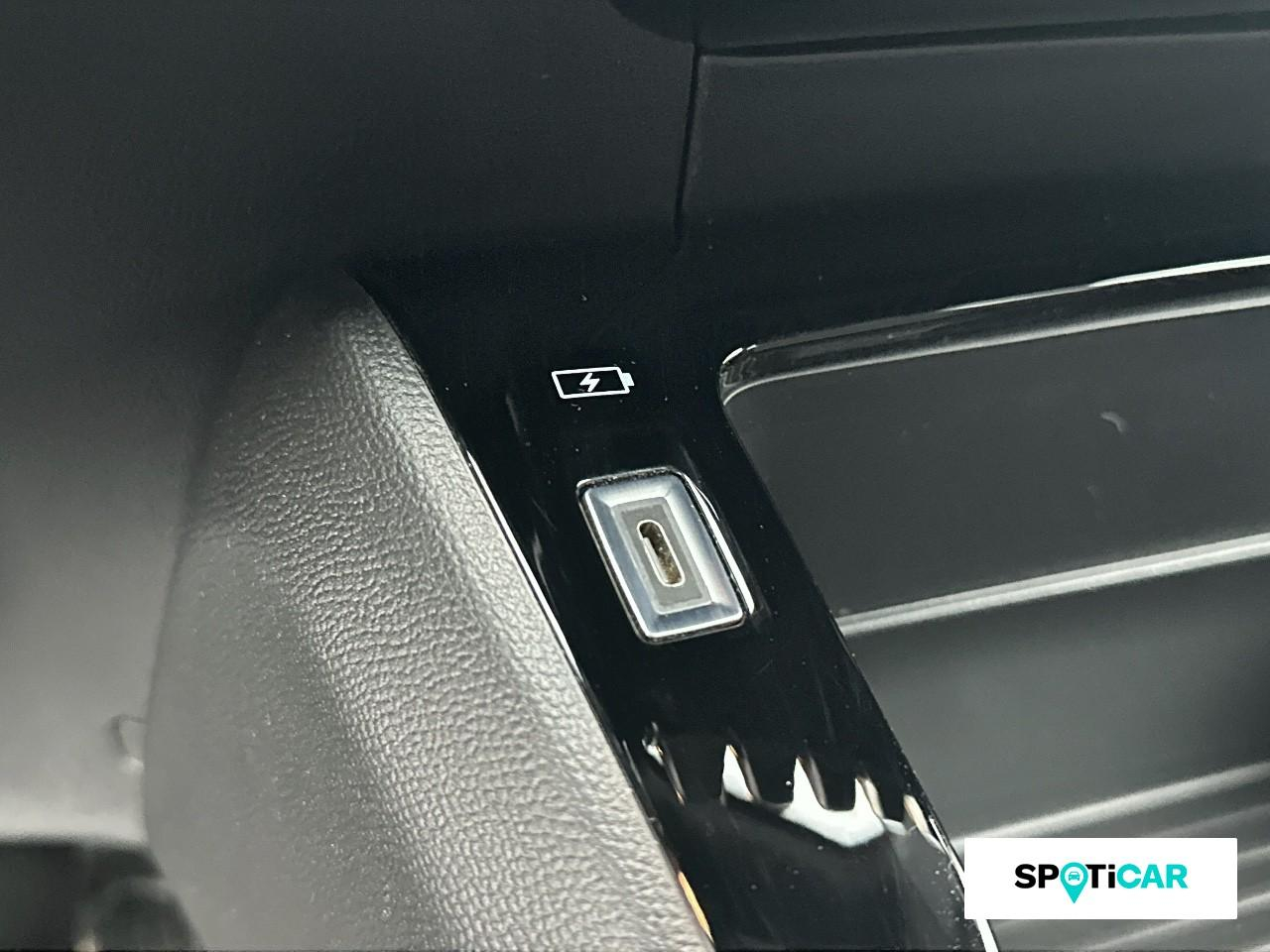 Peugeot 2008 1.2 puretech 100ch s&s style — photo 16