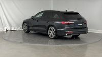 Audi A4 Avant 35 TDI 163ch Competition S tronic 7 — photo 8