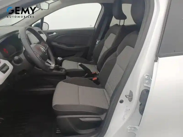 Renault Clio tce 90 — photo 31