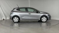 Renault Clio 1.5 dCi 100ch Evolution - 25 — photo 4