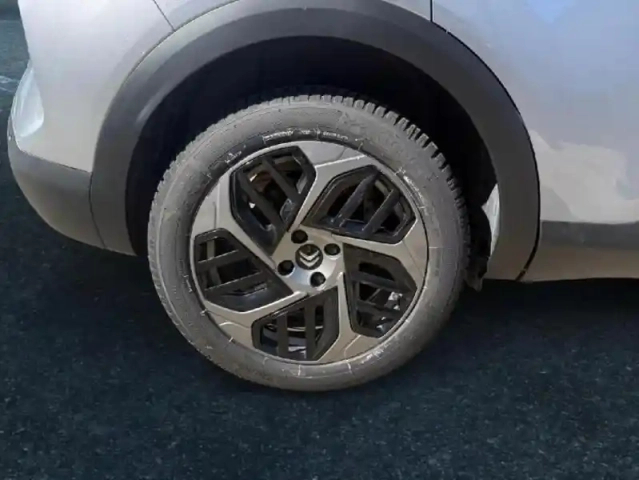 Citroën C4 puretech 130ch s&amp;s c-series eat8 — photo 9
