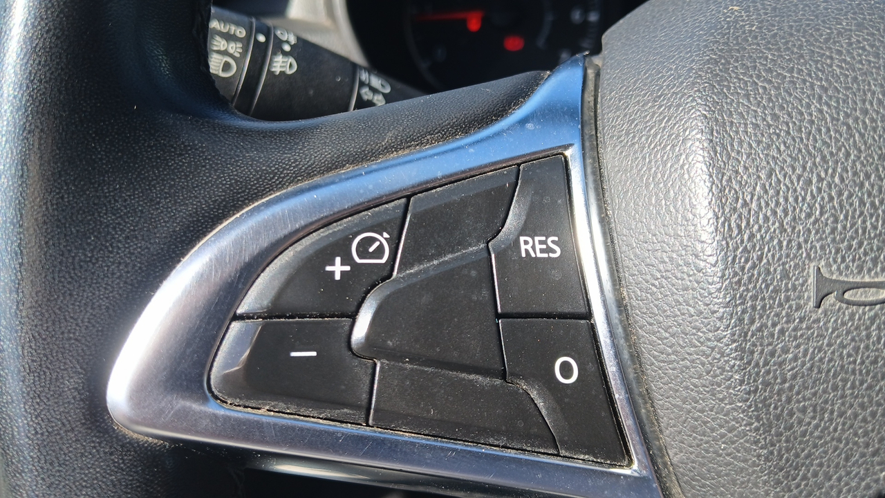 Dacia Duster Blue dCi 115 4x4 — photo 18