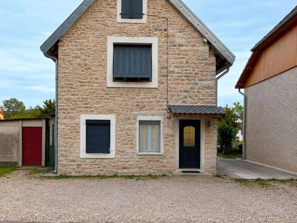 Maison avec jardin