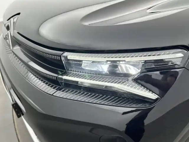 Citroën C5 Aircross hybride 136 e-dcs6 — photo 36