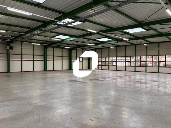 Local d'activité 509 m²