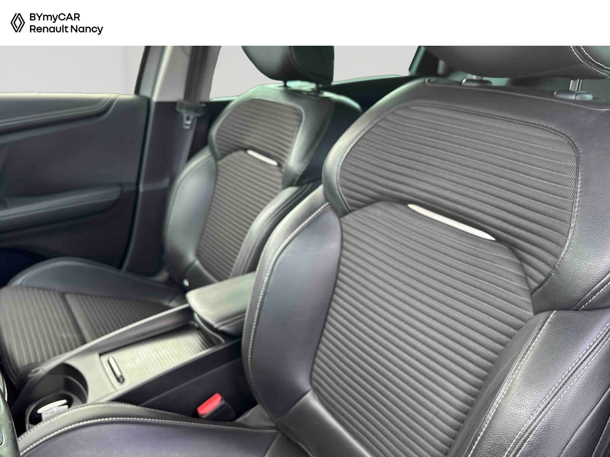 Renault Grand Scenic Blue dCi 120 — photo 11