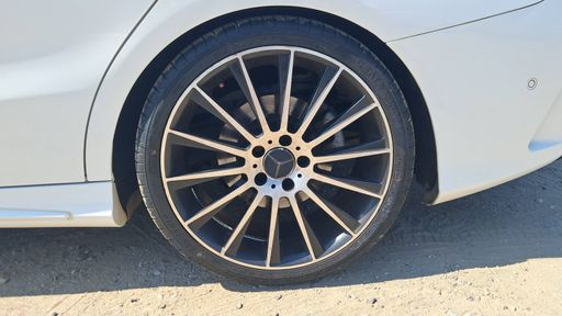Mercedes Classe CLA Shooting Brake 220 d 7G-DCT - Fascination Amg – 2018 – 134150 km – Diesel – Boîte Automatique — photo 14