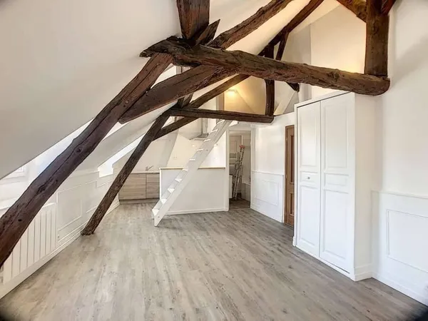 Studio 1 pièce 26 m²
