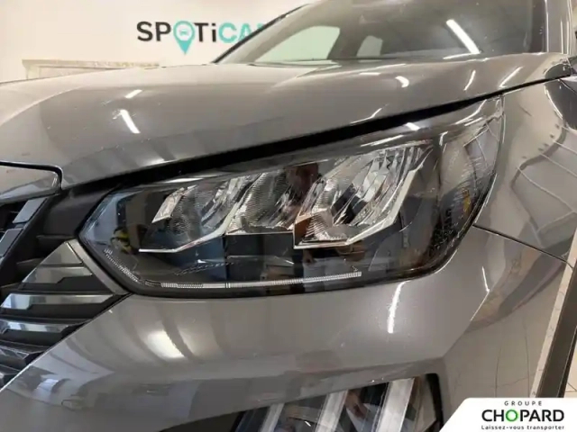 Peugeot 2008 hybrid 145 e-dcs6 — photo 22
