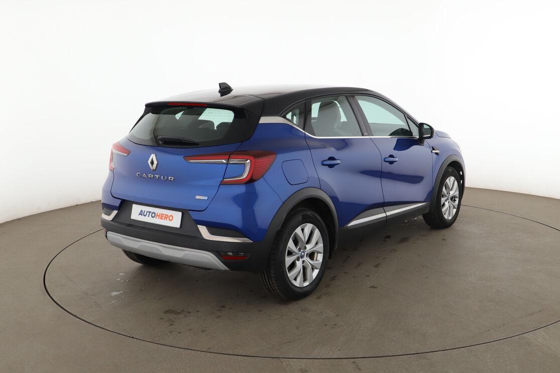 Renault Captur 1.6 E-Tech Plug-in Intens — photo 5