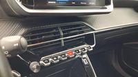 Peugeot 2008 1.2 PureTech 130ch S&S Style EAT8 — photo 15