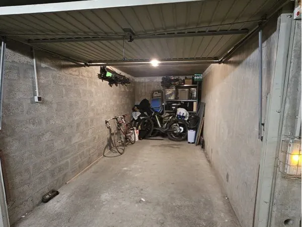 Garage proche Garibaldi