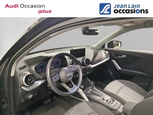 Audi Q2 35 tfsi 150 s tronic 7 — photo 11