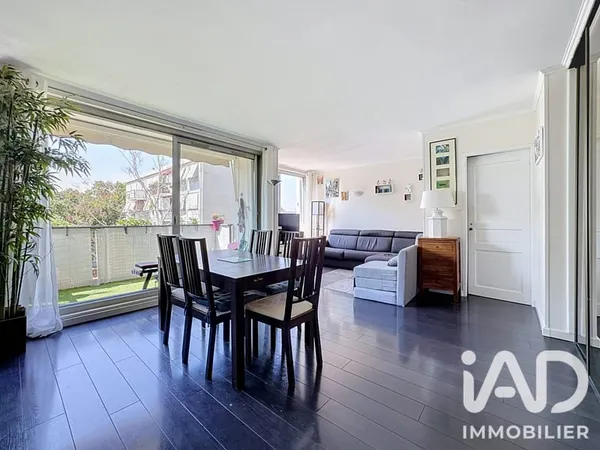 Appartement 5 pièces 77 m²