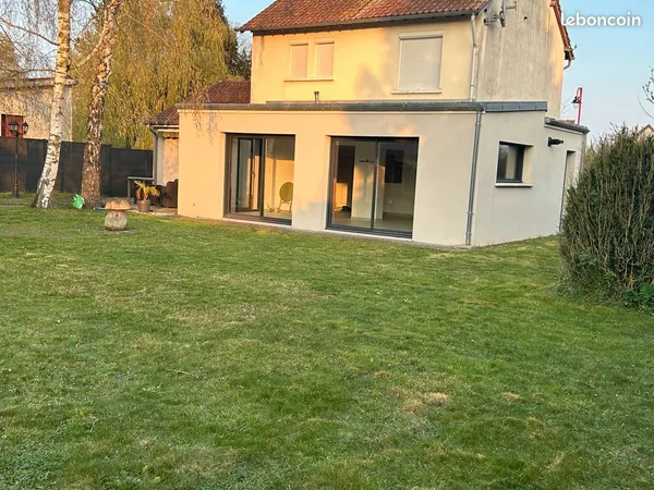 Maison individuelle 130 m² - 4 chambres - Terrain clos de 575m² - Saveuse (80470)