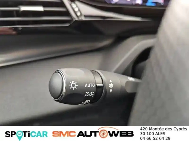Peugeot 308 hybrid 136 e-dcs6 — photo 18