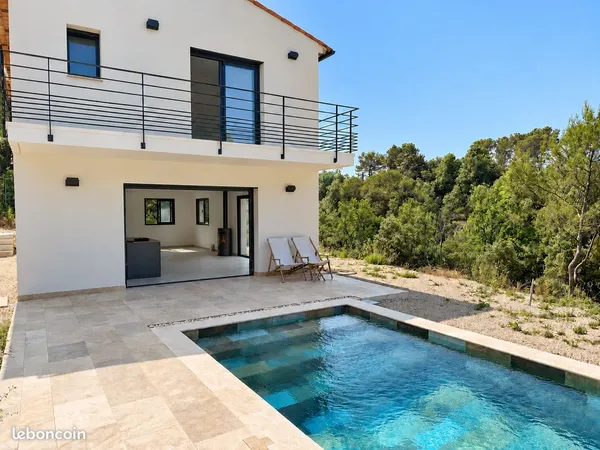 Peymeinade (06530) - Maison récente avec piscine - 4 pièces / 103 m² - DPE A