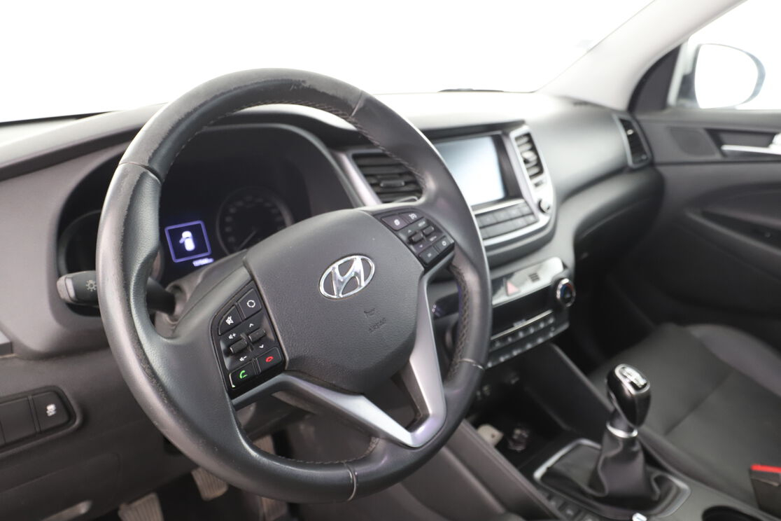 Hyundai Tucson 1.7 CRDi Creative — photo 10