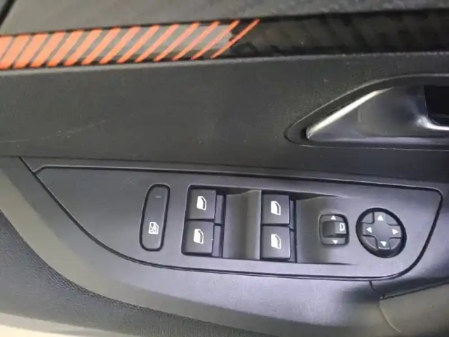 Peugeot 2008 puretech 100 s&amp;s bvm6 — photo 60