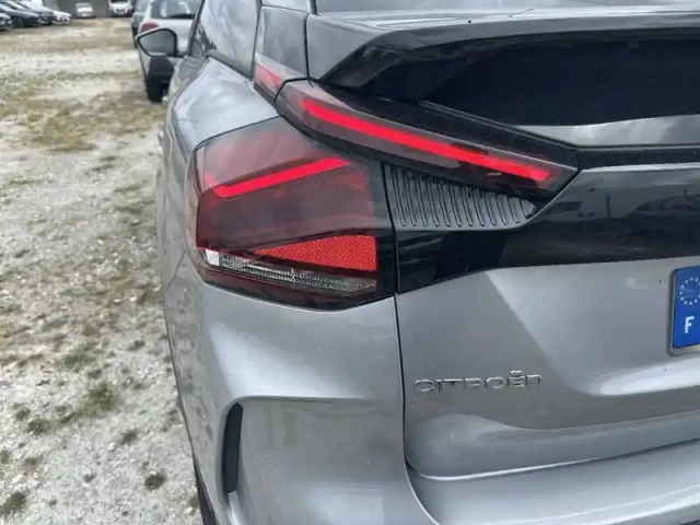 Citroën C4 puretech 130 s&amp;s eat8 — photo 17