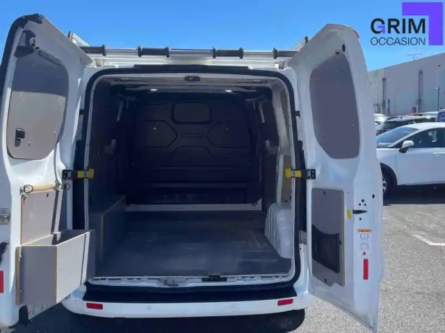 Ford Transit custom fourgon 320 l1h1 2.0 ecoblue 185 bva — photo 32