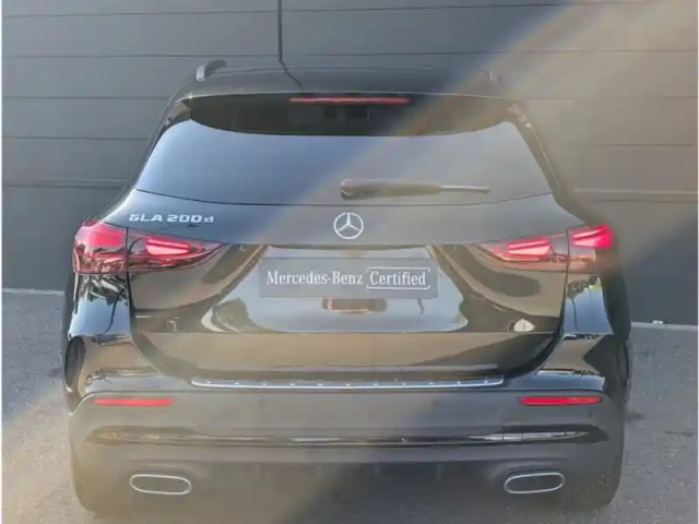 Mercedes Gla 200 d — photo 4