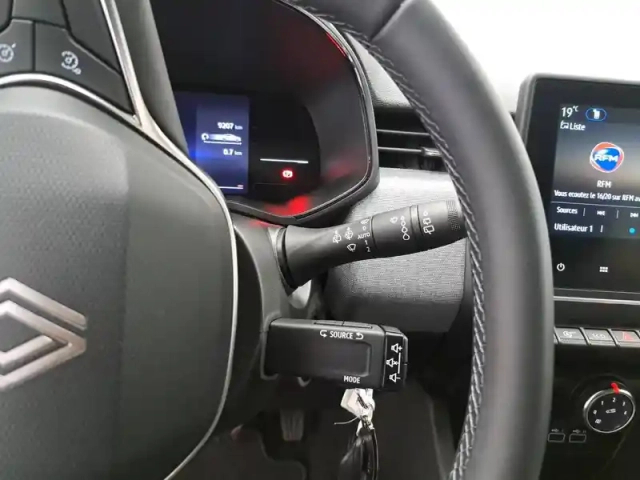 Renault Clio eco-g 100 gsr2 — photo 71