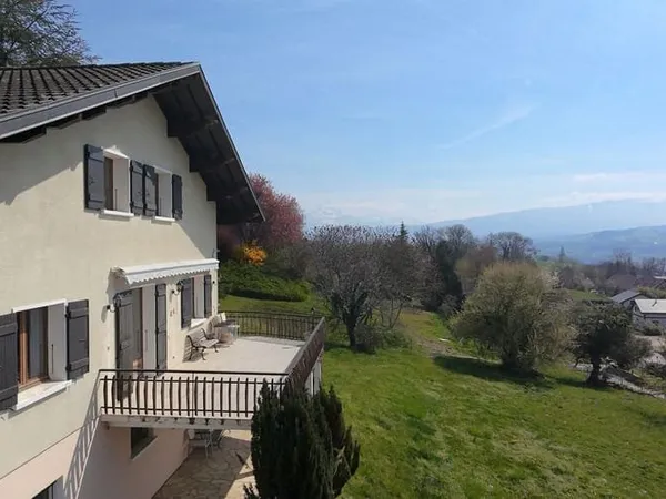 Maison 6 pièces 175 m²