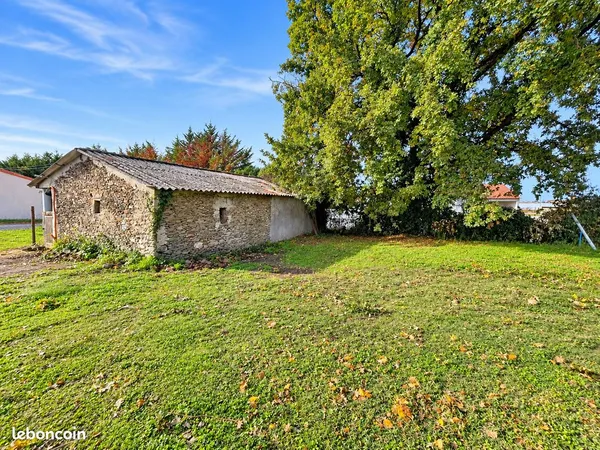 Local 3 pièces 82 m²