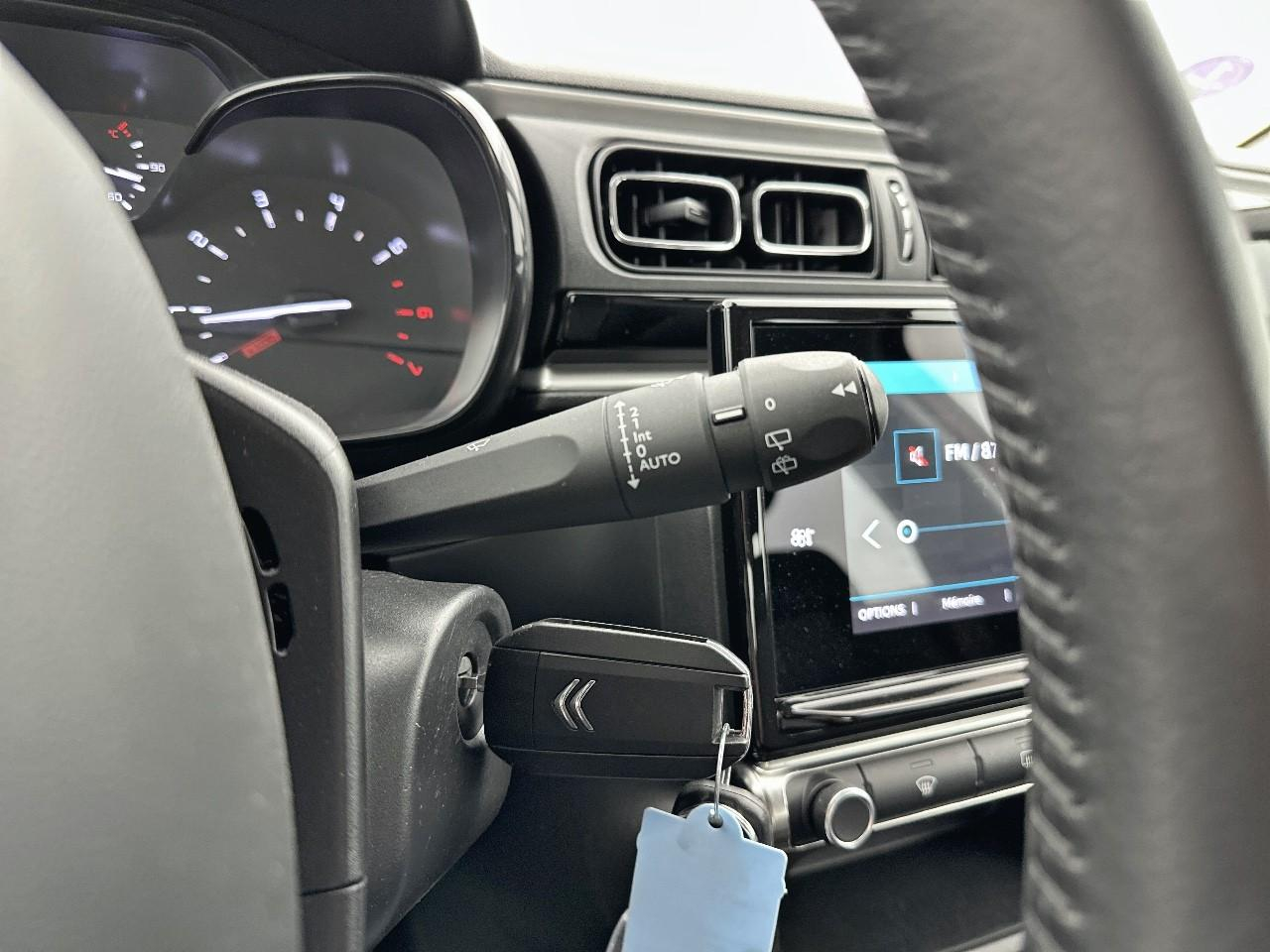 Citroën C3 puretech 110 s&s eat6 shine — photo 17