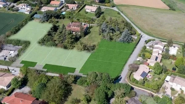 Terrain 800 m²