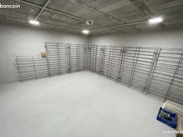 Entrepôt de stockage