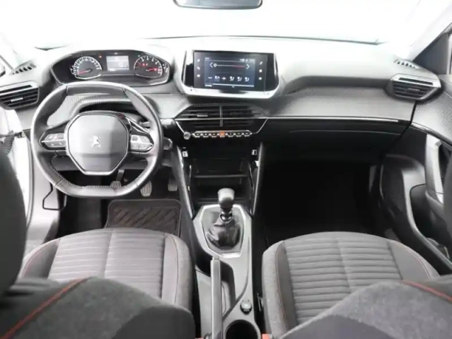 Peugeot 2008 1.2 puretech 100ch s&amp;s active business — photo 8