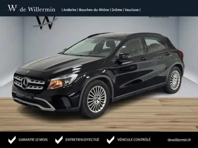 Mercedes Gla 180 intuition — photo 32