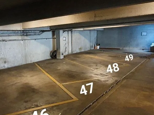 Parking à louer