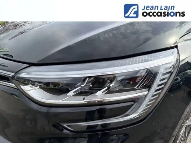 Renault Megane iv berline tce 160 edc — photo 21