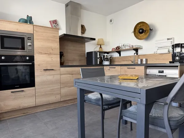 À vendre Superbe appartement 3 pièces avec grande terrasse