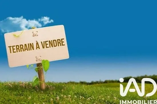 Terrain 654 m²