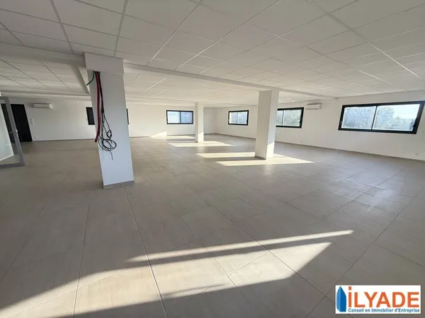 BUREAUX à vendre
