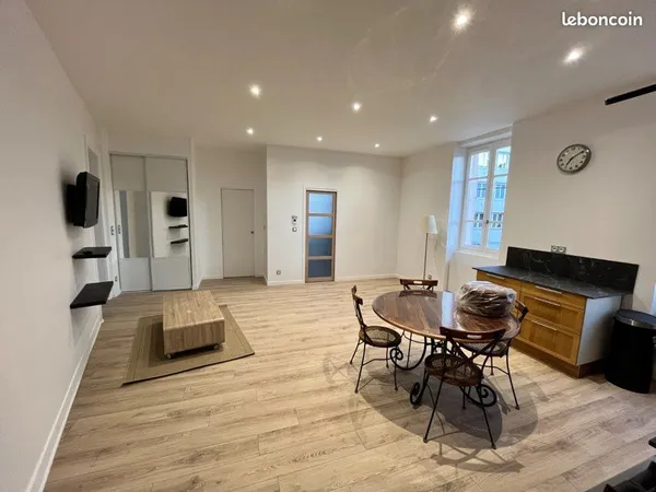 T3 meublé 70 m² - La Terrasse / Place Massenet - 2 chambres