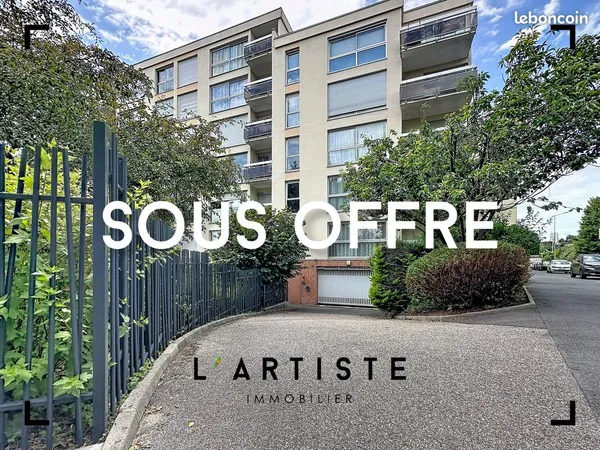 Parking 79 m²