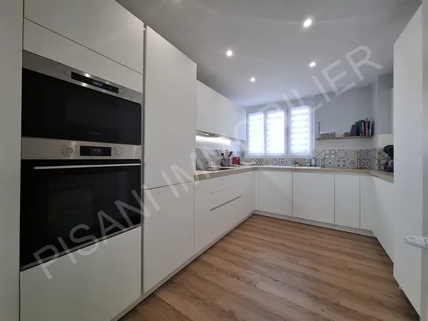Appartement 4 pièces 82 m²