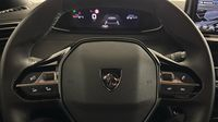 Peugeot 2008 1.2 PureTech 100ch S&S Allure — photo 25