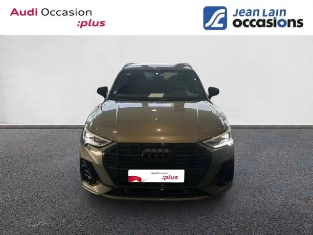 Audi Q3 45 tfsie 245 ch s tronic 6 — photo 2